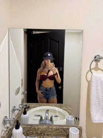 Gabi / gabriela7.0 nude photo #10