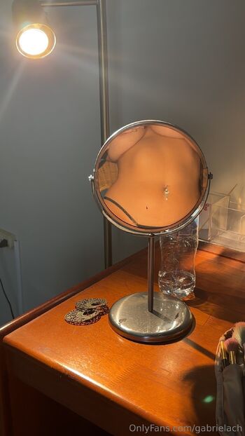 Gab / gabrielach nude photo #19