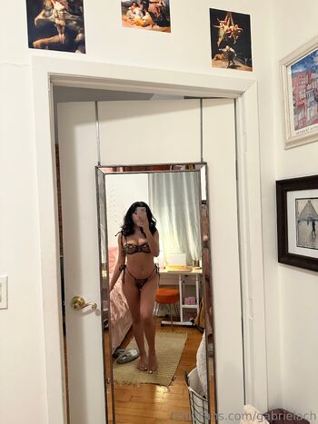 Gab / gabrielach nude photo #33