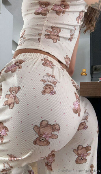 Gaia / gaiettaa nude photo #9