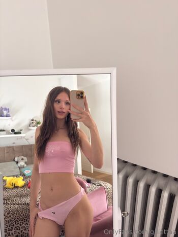 Gaia / gaiettaa nude photo #33