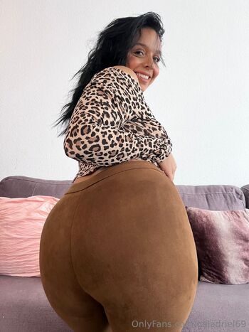 Galadriel6 / galadriel69 nude photo #13