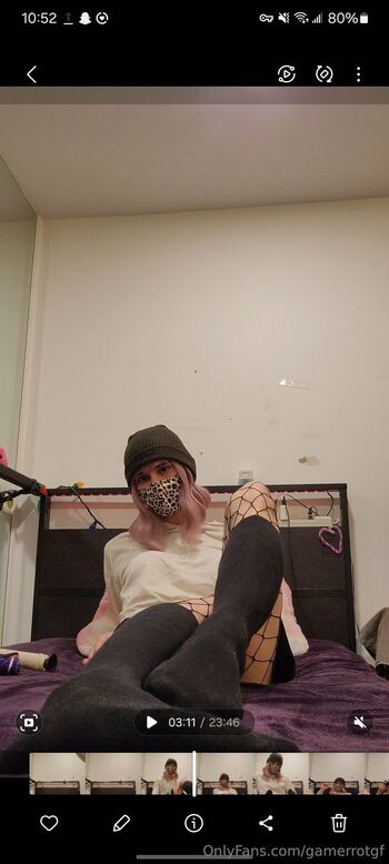 Ashley / gamerrotgf nude photo #6