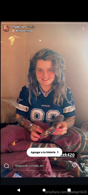 Geek GirL / geekgirl420 nude photo #1