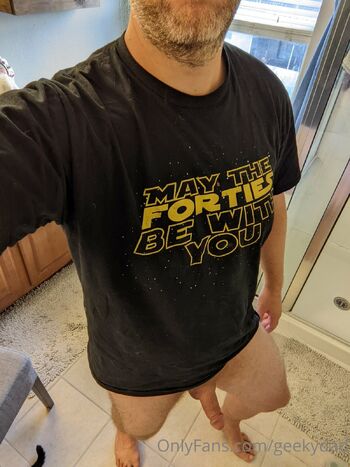 Geekyda / geekydad nude photo #16