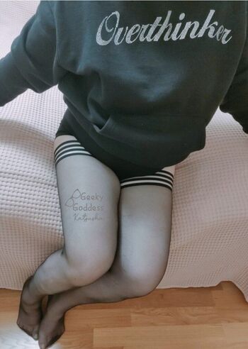 Goddess Katjush / geekygoddeskatjusha / geekygoddesskat / geekygoddesskatjusha nude photo #1