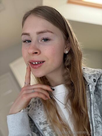 𝑱𝒊𝒏𝒂 𝑹𝒚𝒅𝒂𝒓 / gemmy_grace nude photo #5