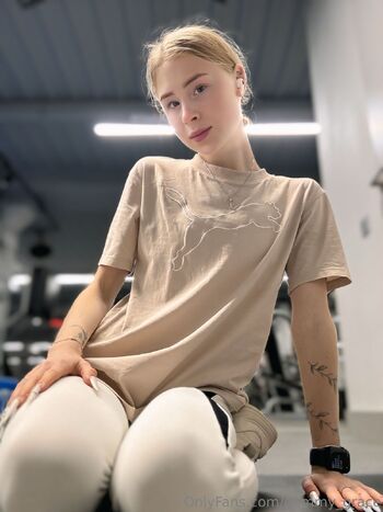 𝑱𝒊𝒏𝒂 𝑹𝒚𝒅𝒂𝒓 / gemmy_grace nude photo #18