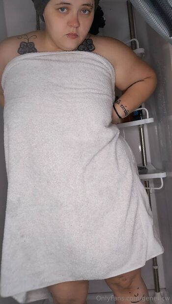 Generic / genericw nude photo #18