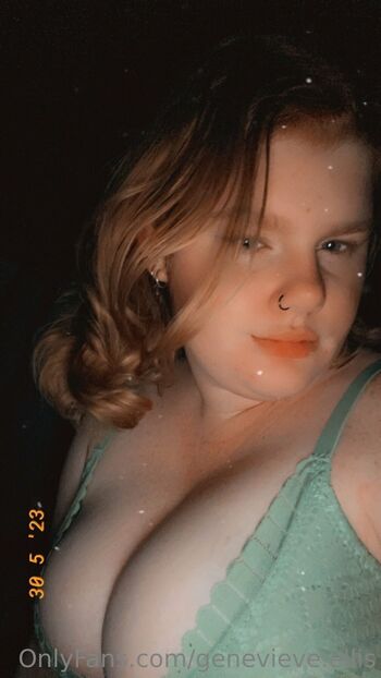 Eve Elizabet / genevieve.ellis nude photo #16