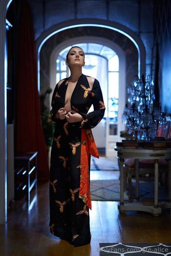 ALICE / gfe-alice nude photo #86