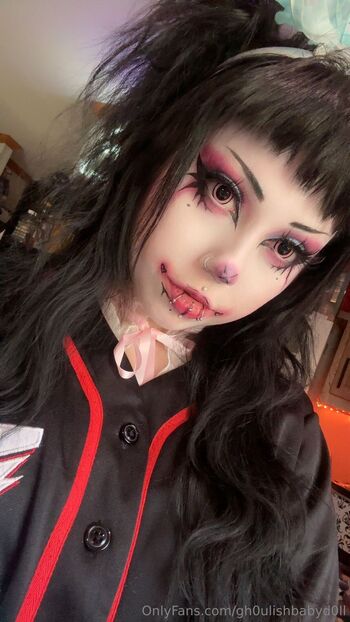 Mephistoliciou / gh0ulishbabyd0ll nude photo #12