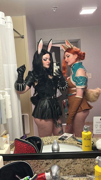 Ghostie / ghostieemuffinn nude photo #25