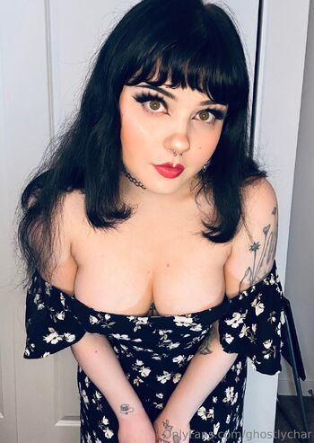 Charlott / ghostlychar nude photo #12