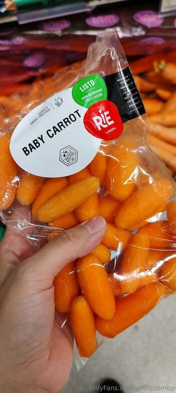 𝕲𝖔𝖉𝖉𝖊𝖘𝖘 𝕯𝖊𝖊 / ghostzomby nude photo #14