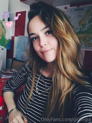 Giorgi / gi00rgia nude photo #30