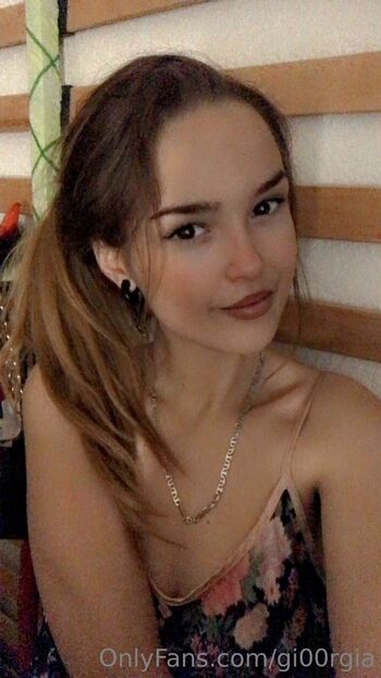 Giorgi / gi00rgia nude photo #33