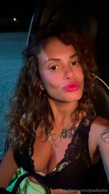 Giada Jolie / giadajolie nude photo #2