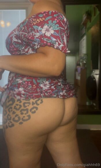 Giahh / giahhh69 nude photo #34