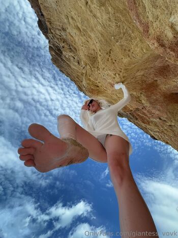 GoddessVov / giantess_vovk nude photo #29