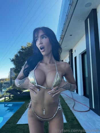 Lilah Gibney / gibneylilah nude photo #30