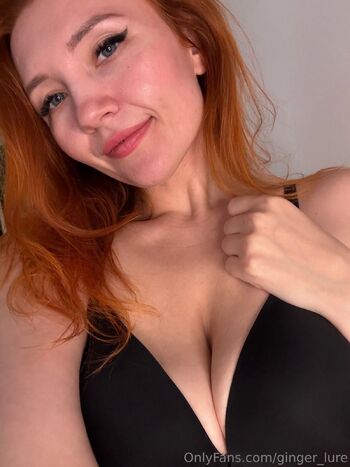 Val / ginger_lure nude photo #17