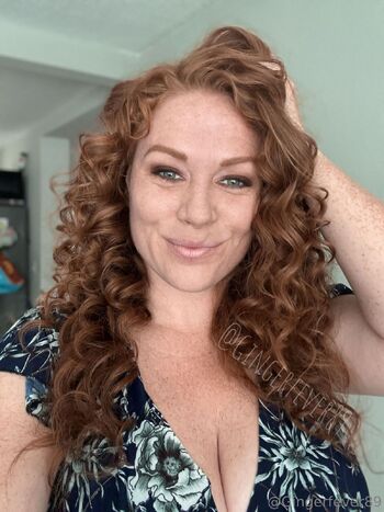 Autum / gingerfever89 nude photo #3