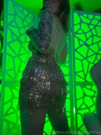 Har / gingerhartfree nude photo #34