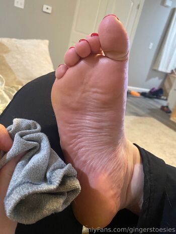 Ginge / gingerstoesies nude photo #17