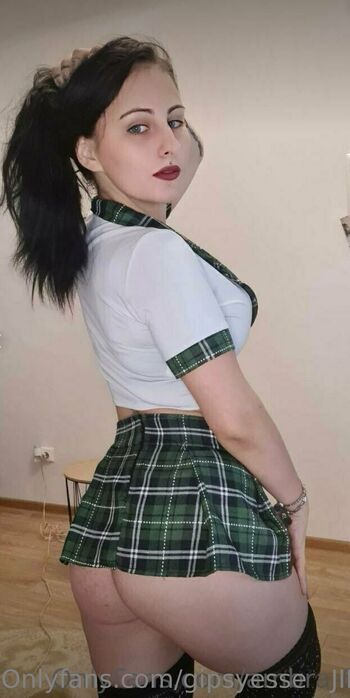 JipsyS / gipsyesse nude photo #12