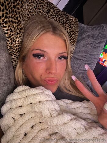 Cassid / girlnextdoorcassidy nude photo #24