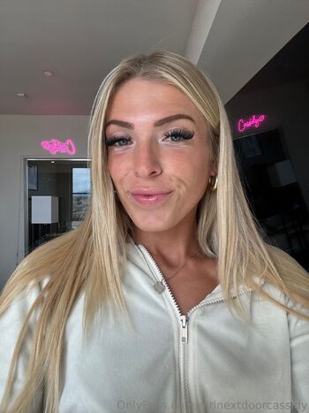 Cassid / girlnextdoorcassidy nude photo #33