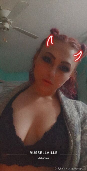 CalliiRae / gittyyupp26 nude photo #15