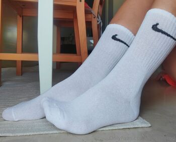 GiulianaRE / giulianared / queen_giulianared / giulianaredfeet nude photo #29