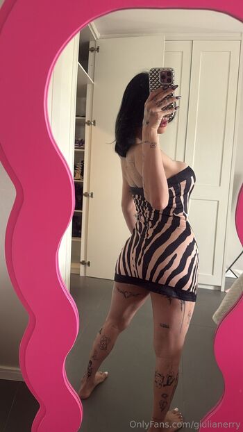 GIULIA ALVES / giulianerry nude photo #37