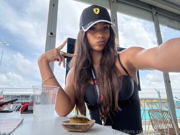 Giulia Ottorin / giuliaottorini / giuliaaottorini nude photo #3