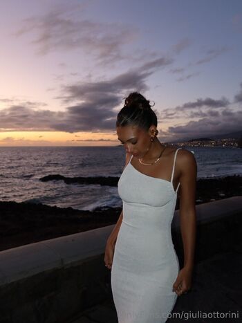 Giulia Ottorin / giuliaottorini / giuliaaottorini nude photo #29