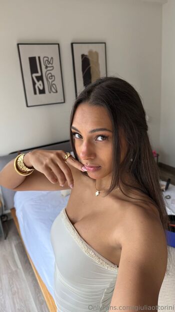 Giulia Ottorin / giuliaottorini / giuliaaottorini nude photo #34