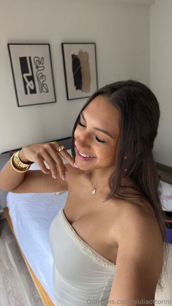 Giulia Ottorin / giuliaottorini / giuliaaottorini nude photo #35