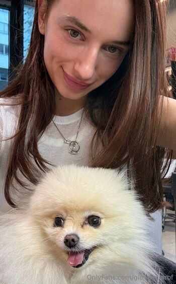 Gloria So / gloriasolprof nude photo #3