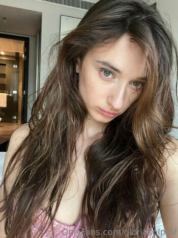 Gloria So / gloriasolprof nude photo #7