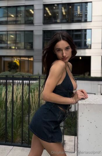 Gloria So / gloriasolprof nude photo #20