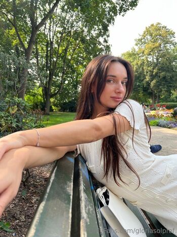 Gloria So / gloriasolprof nude photo #28