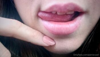 NipsAndTip / gloriavuori nude photo #4