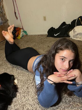 Adella Gree / gloriousoles nude photo #8