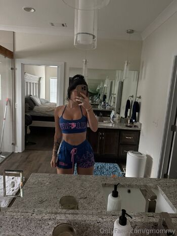 momm / gmommy nude photo #26