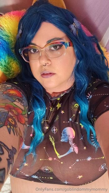 Goblin Dommy Momm / goblindommymommy nude photo #5