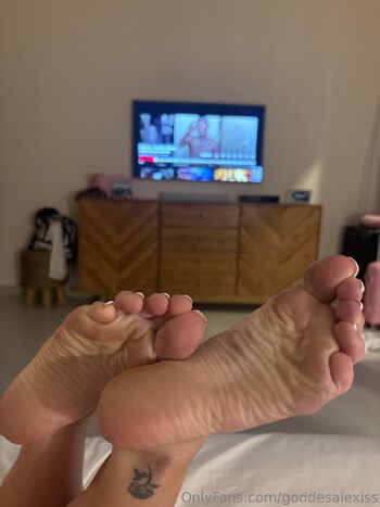 Alexis Reeds Fee / goddesalexiss nude photo #2