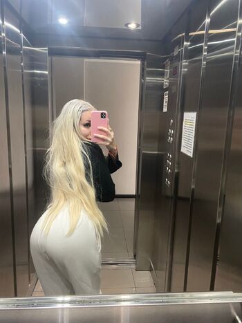 GODDESBARBYE / goddesbarbye nude photo #25