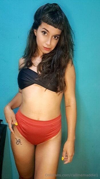 Maddi / goddess_madd nude photo #20